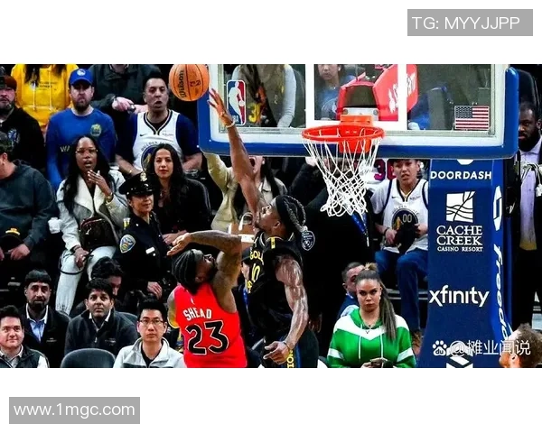 2017年西部季后赛雷霆与火箭的激烈对决与精彩瞬间回顾 2017年西部季后赛雷霆与火箭的激烈对决与精彩瞬间回顾