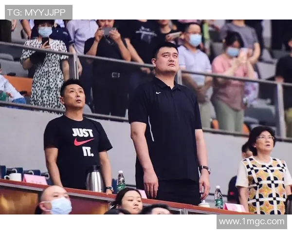 八一女篮迎战陕西队全力争胜展现团队精神与竞技风采 八一女篮迎战陕西队全力争胜展现团队精神与竞技风采