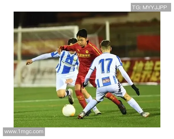 恒大与富力激战正酣精彩瞬间回顾与战术分析 恒大与富力激战正酣精彩瞬间回顾与战术分析